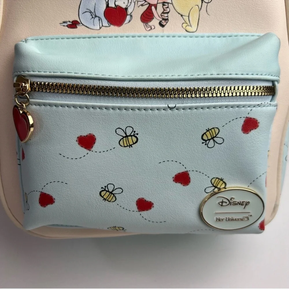 Cute Loungefly Her Universe Disney Winnie the Pooh & Friends Heart Mini Backup - Picture 4 of 13
